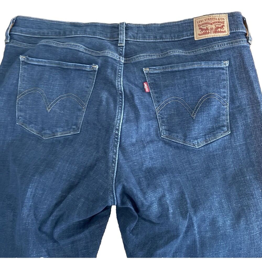 Levi's Jeans Womens 16 Blue Dark Wash Straight Classic Stretch Pockets 27 inseam - Picture 3 of 16